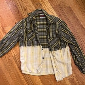 Urban outfitters destressed two tone paint splattered flannel!